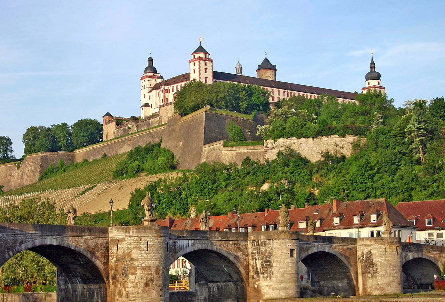 Würzburg mit Festung Marienberg
